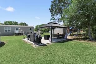 428 W Pine, Winnie, TX 77665 - Photo 34