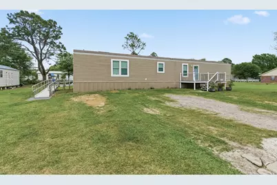 428 W Pine, Winnie, TX 77665 - Photo 32