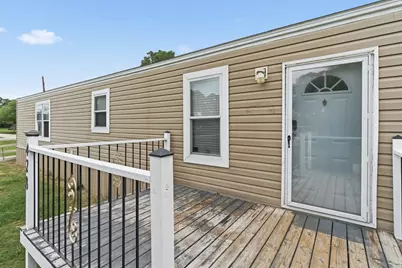 428 W Pine, Winnie, TX 77665 - Photo 32