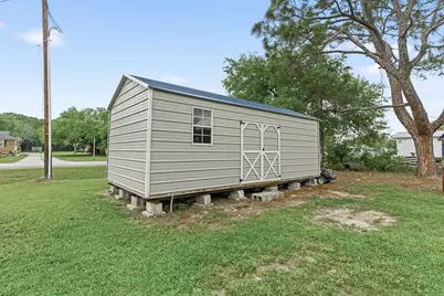 428 W Pine, Winnie, TX 77665 - Photo 24
