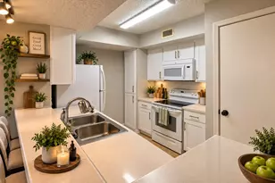 3919 Fairmont Parkway Pkwy, Pasadena, TX 77504 - Photo 6