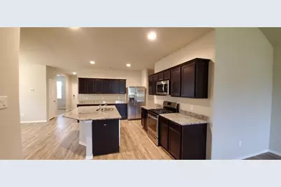 7723 London Tower Lane, Houston, TX 77044 - Photo 2