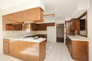 15226 Rainhollow Dr, Houston, TX 77070 - Photo 14