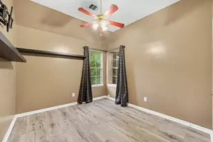 8511 Shellville Ct, Houston, TX 77040 - Photo 18
