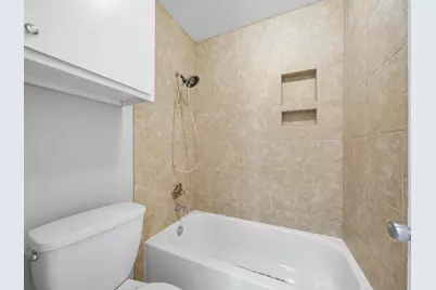 18800 Egret Bay Boulevard #206, Webster, TX 77058 - Photo 8