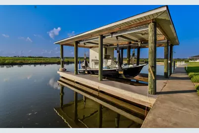 211 Tuna Run Road, Freeport, TX 77541 - Photo 6