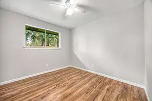 5618 Briarwick Ln, Houston, TX 77016 - Photo 18