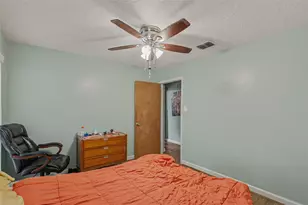 5519 Arncliffe Dr, Houston, TX 77088 - Photo 18