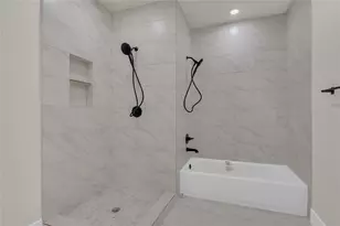 5107 South Acres, Houston, TX 77048 - Photo 22