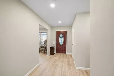 2109 Britton Street, Baytown, TX 77520 - Photo 6