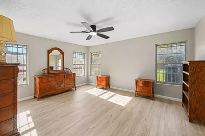 2109 Britton Street, Baytown, TX 77520 - Photo 14