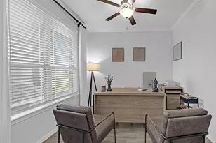 14815 Churchill Downs Ave, Mont Belvieu, TX 77523 - Photo 6