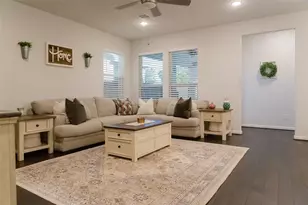 385 Weimer Lagoon Rd, La Porte, TX 77571 - Photo 8