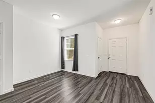 7311 Roseshine Dr, Houston, TX 77049 - Photo 6