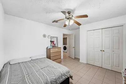 7125 Farnsworth Street, Houston, TX 77022 - Photo 12