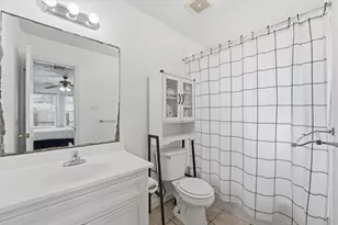 7125 Farnsworth St, Houston, TX 77022 - Photo 16