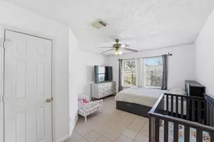 7125 Farnsworth St, Houston, TX 77022 - Photo 14