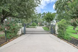 35823 Post Oak Cir, Magnolia, TX 77355 - Photo 42