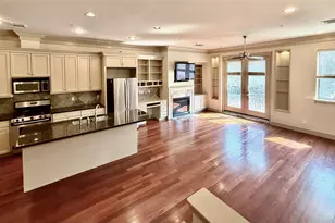 953 Yale St, Houston, TX 77008 - Photo 10