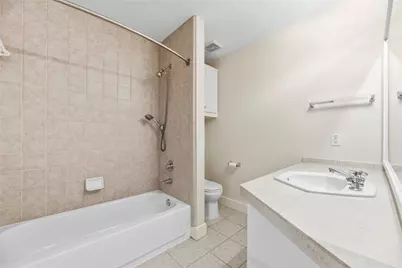 9814 Riddlelink, Houston, TX 77025 - Photo 28