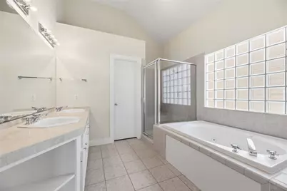 9814 Riddlelink, Houston, TX 77025 - Photo 24