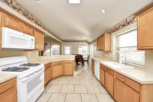 17439 Aspen Ridge Ct, Richmond, TX 77407 - Photo 12