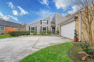 2235 Round Lake Dr, Houston, TX 77077 - Photo 2