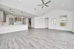 315 Ice Shr Trl, Dayton, TX 77535 - Photo 20