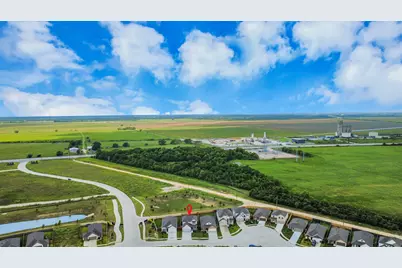 315 Ice Shore Trail, Dayton, TX 77535 - Photo 4
