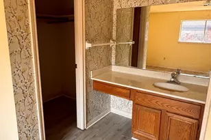 3400 Coachman Dr, Baytown, TX 77521 - Photo 10
