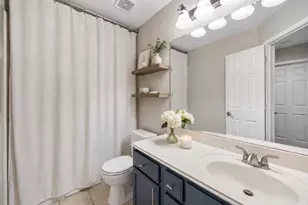 1823 River Trail, Sugar Land, TX 77479 - Photo 18
