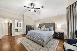 1823 River Trail, Sugar Land, TX 77479 - Photo 12