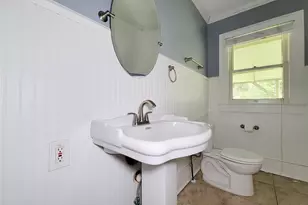 508 W Lang, Alvin, TX 77511 - Photo 20