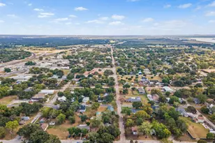 327 12th St, Somerville, TX 77879 - Photo 30
