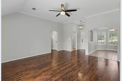 10718 Fairview Drive, Conroe, TX 77385 - Photo 2
