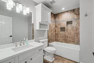 10718 Fairview Dr, Conroe, TX 77385 - Photo 14