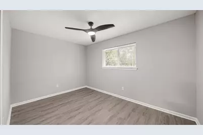 11330 Murr Way, Houston, TX 77048 - Photo 14