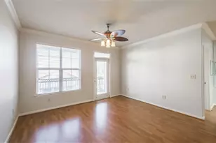 1711 Old Spanish Trl, Houston, TX 77054 - Photo 4