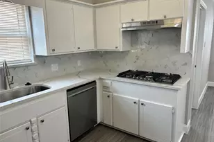1601 Washington Dr, Deer Park, TX 77536 - Photo 6
