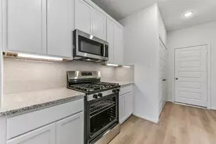 4214 Freeboard Ln, Houston, TX 77053 - Photo 14