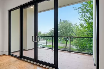 5409 Hidalgo Street #D, Houston, TX 77056 - Photo 12