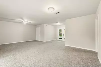 2918 Tarpey Avenue, Texas City, TX 77590 - Photo 10