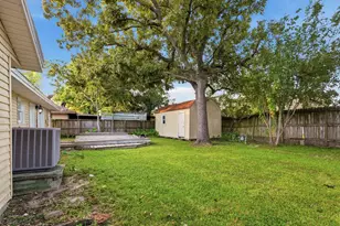 2918 Tarpey Ave, Texas City, TX 77590 - Photo 24