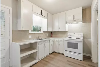 2918 Tarpey Avenue, Texas City, TX 77590 - Photo 16