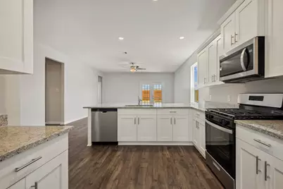 10347 Red Cardinal Drive, Cleveland, TX 77328 - Photo 6