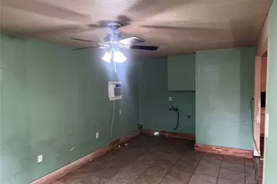 7641 Delavan Dr, Houston, TX 77028 - Photo 2