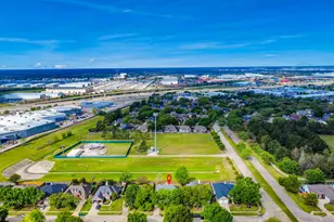 9435 Barretts Glen Ct, Houston, TX 77065 - Photo 40