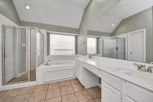 9435 Barretts Glen Ct, Houston, TX 77065 - Photo 28