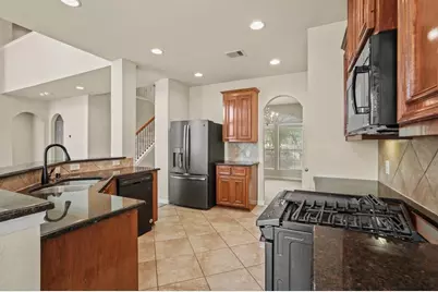 15006 Aster Petal Court, Cypress, TX 77433 - Photo 4
