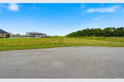9406 Crescent Cross Drive, Needville, TX 77461 - Photo 4